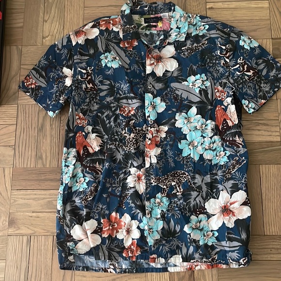 Paul Smith Other - Paul Smith Hawaiian shirt size mens medium runs small cotton